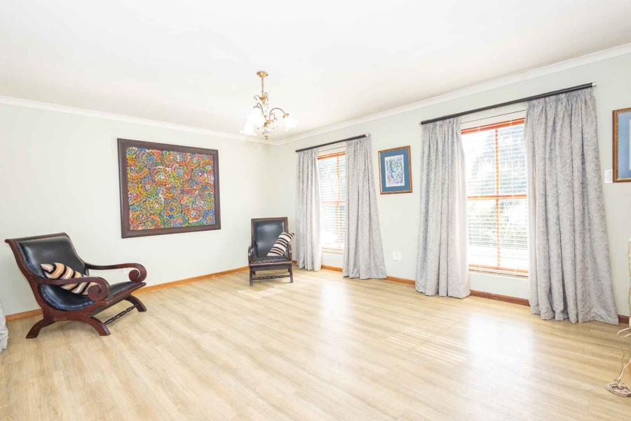 4 Bedroom Property for Sale in Panorama Western Cape